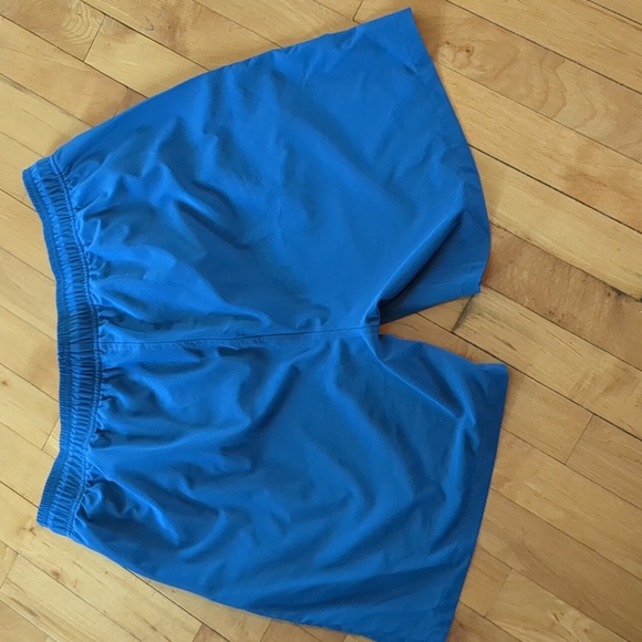 CK Men's Mesh Lined Elastic Waist With Adjustable Tie Swim Shorts Blue Size 36 - Picture 2 of 10